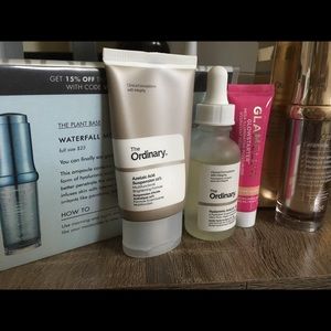 The Ordinary Hyaluronic Azelaic, Glamglow, Quesera